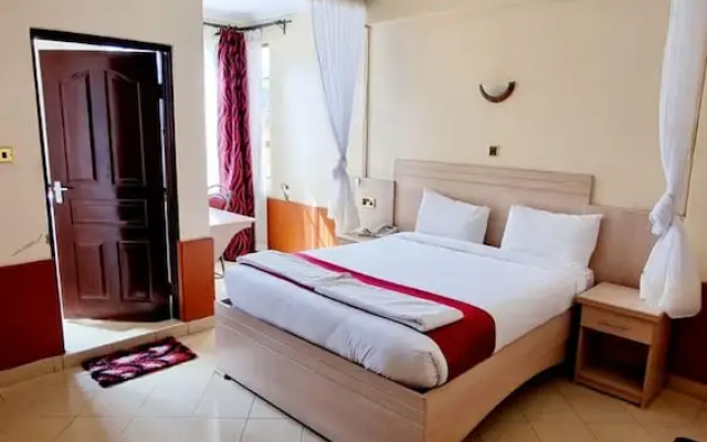 Heritage Breeze Hotel