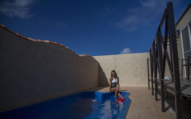 Ocean's Resort Villa Vorla