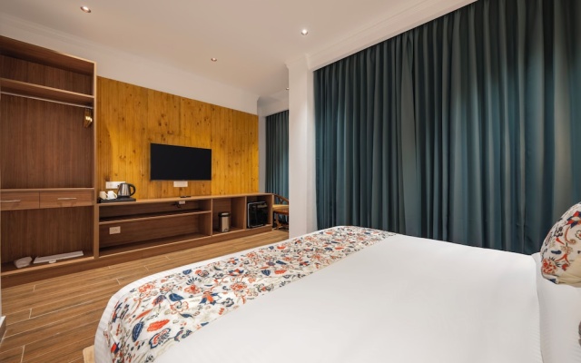Hotel Mountain Mirage