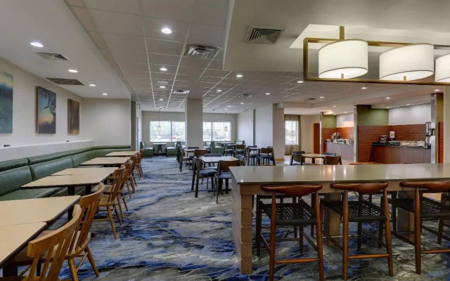 Fairfield Inn & Suites Hutchinson
