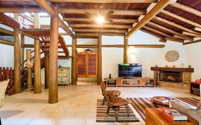 Praia de Itamambuca - Bali House