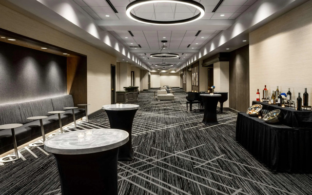 Hilton Charlotte Airport
