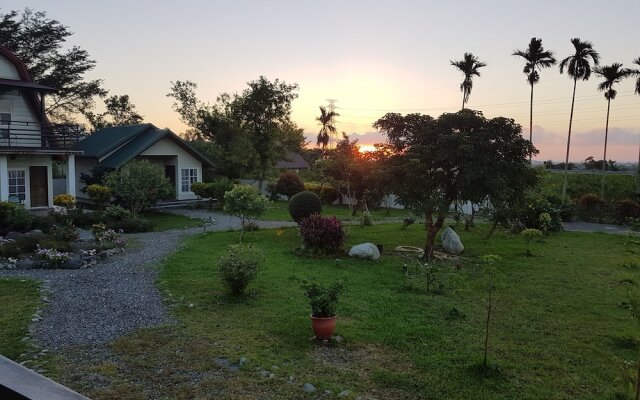 Hou Niao Fei Xing B&B