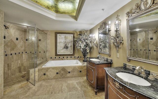 Maison Par Leau by RedAwning