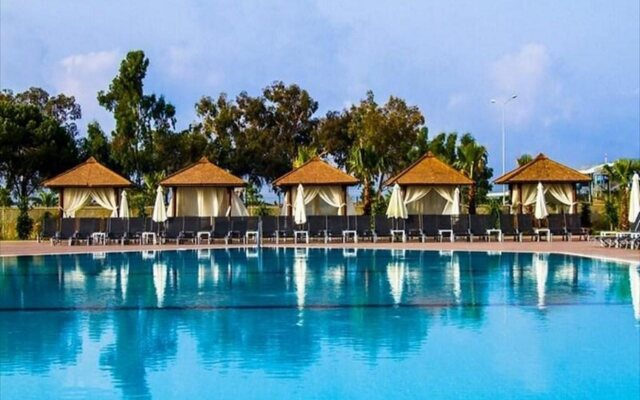 Eftalia Marin Resort Hotel