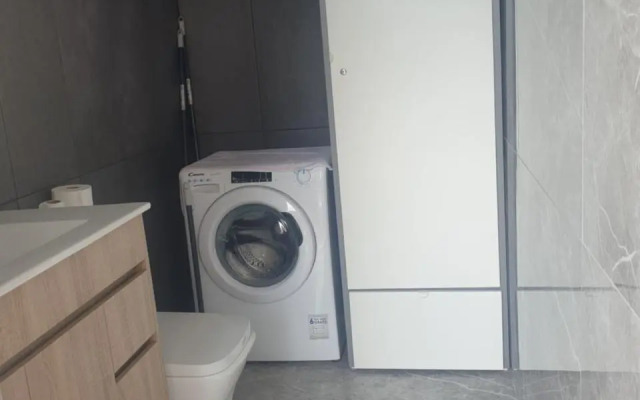 Maravillosa casa con piscina grande y bosque