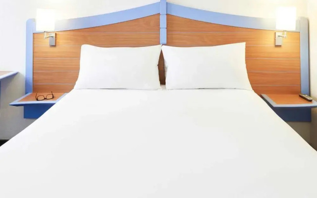 Ibis Styles Toulon Centre Port