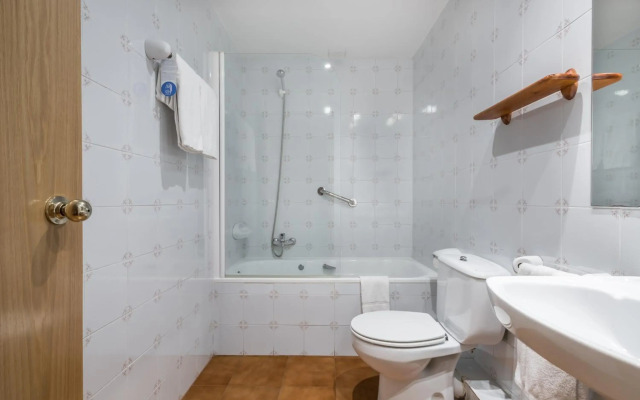 Apartaments Serrano