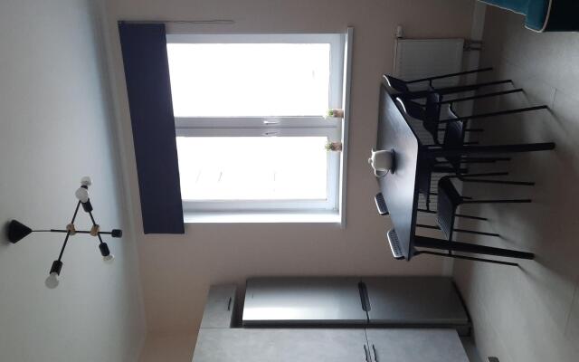 Спутник на улице Липовой Рощи 6 корпус 1