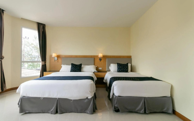 GoldenBeach Boutique Resort