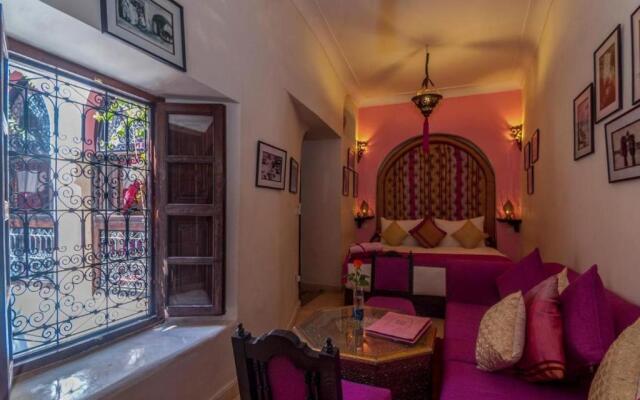 Room in BB - Riad Anabel - Rose Suite