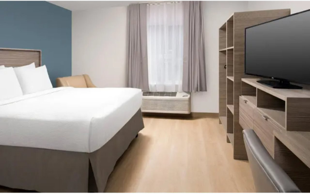 WoodSpring Suites Seattle Redmond