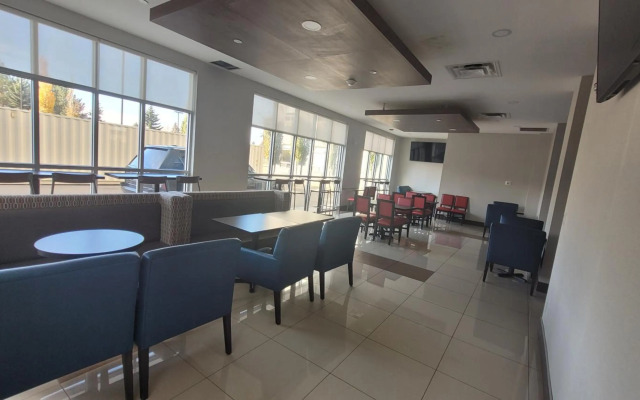 Holiday Inn Express Hotel & Suites Edmonton South by IHG