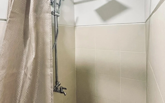 Metro Comfort for Travelers