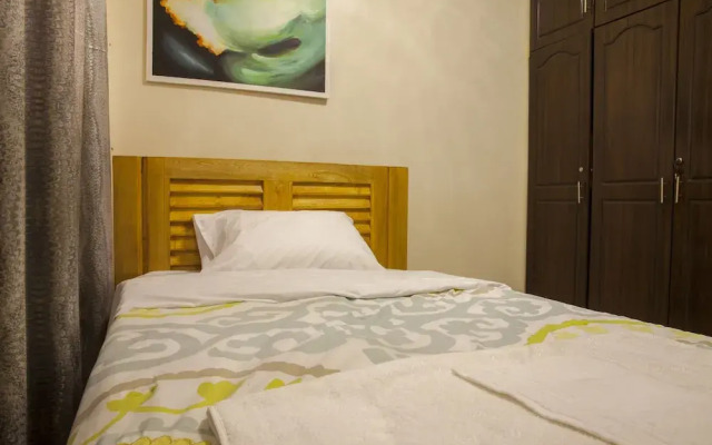 Three Bedroom art themed apartment