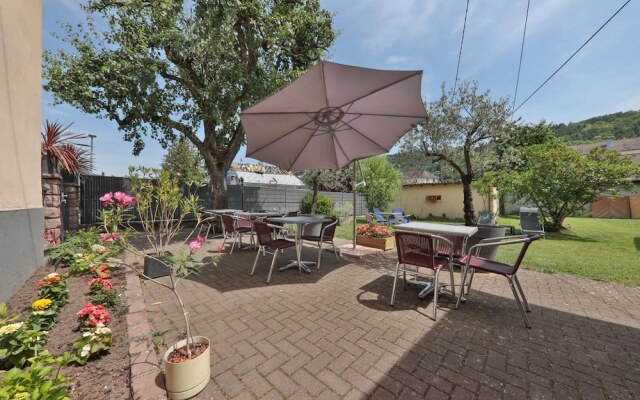 Hotel Deybach