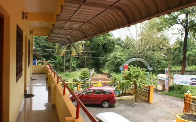 OYO 6665 Thomson Regency