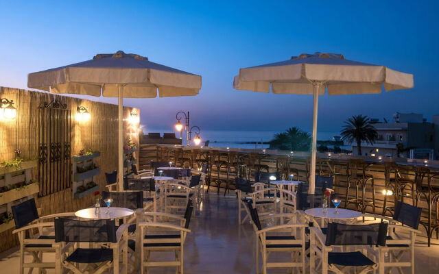 Kastro Beach Apartments