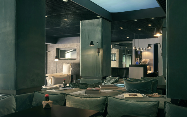 Periscope Hotel
