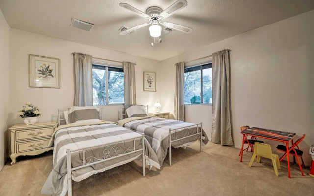 Unique 'yosemite Mountaintop Retreat' on 100 Acres