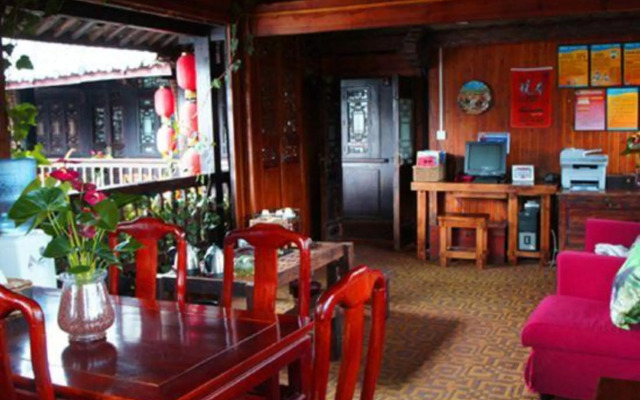Lijiang Zhaofu Inn
