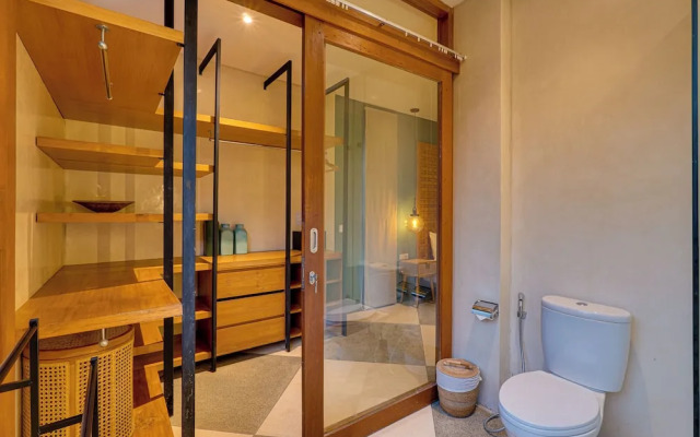 Stylish Canggu Apartment near Berawa Beach