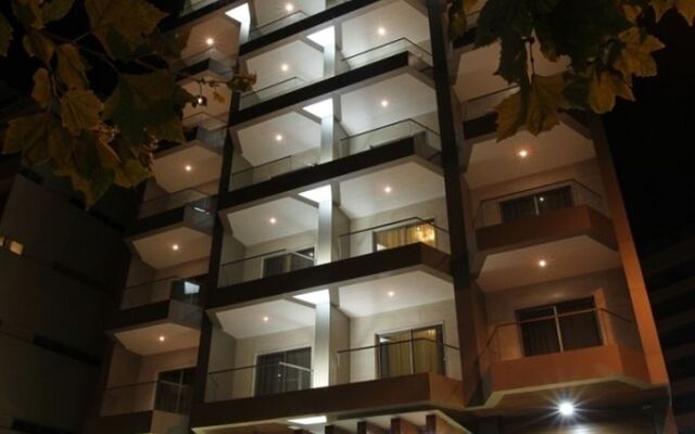 Britannia Suites