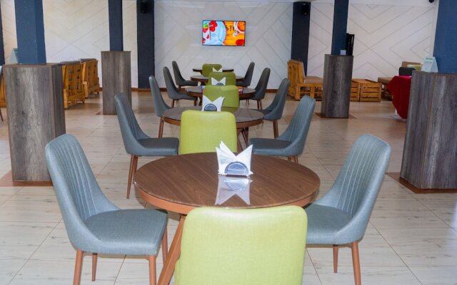 The Candela Hotel