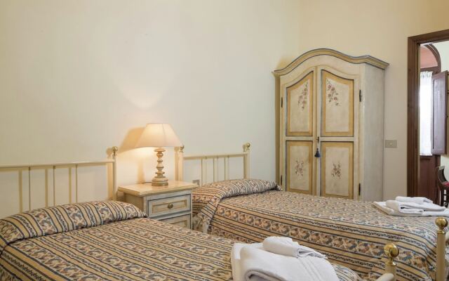 Beautiful Farmhouse With Pool at 500 Meters Altitude