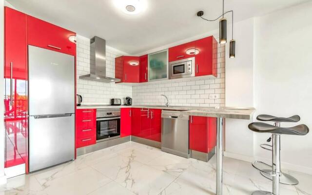 Modern apartment in Parque Royal I