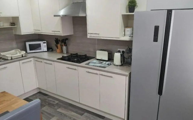 5 Riverside Place Thurso. 2 Bed, 2 Bathrooms.