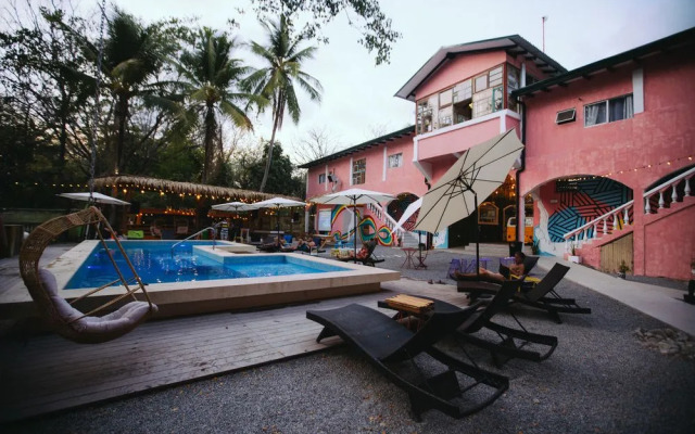 Sta Teresa Surf Camp by Selina Surf Club