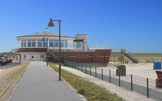 Apartment dike view, Nessmersiel