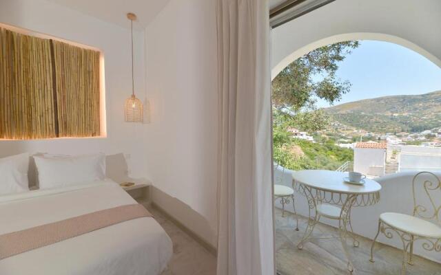 Scenic Studio 4 Batsi Andros