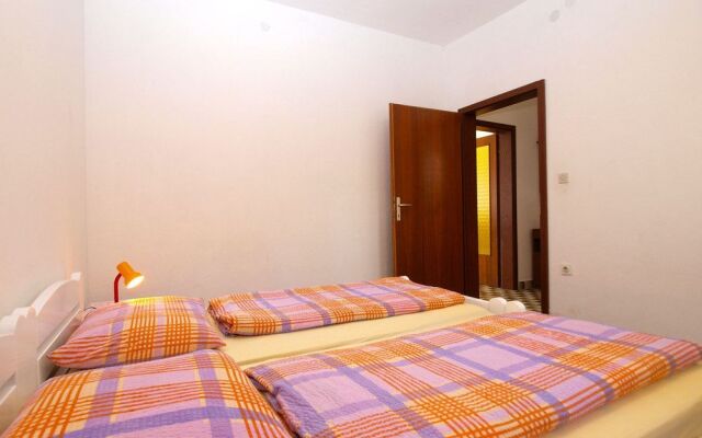 Apartments Bubamara 1398