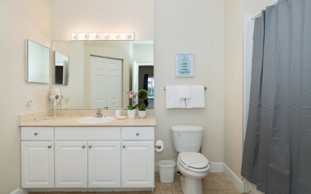 Lucayan Home 2960