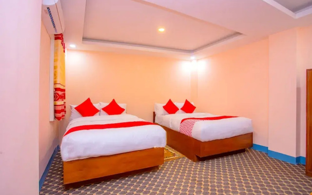 Oyo 589 Hotel Trimurti