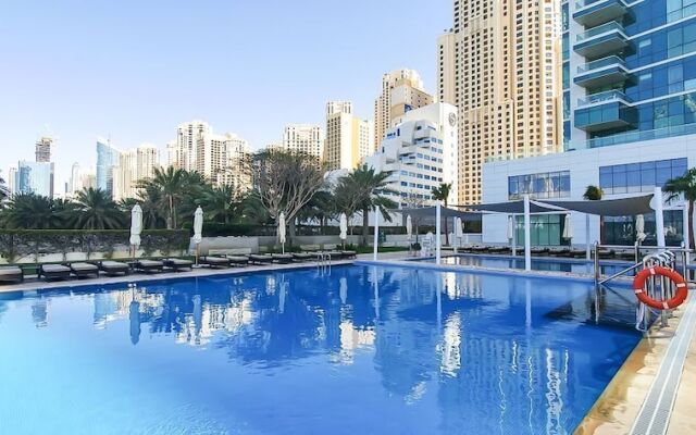 HiGuests Vacation Homes - Al Bateen