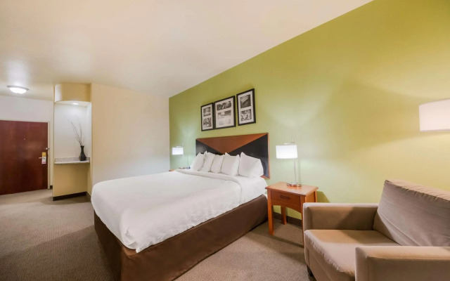 SureStay Plus Hotel by Best Western San Antonio SeaWorld