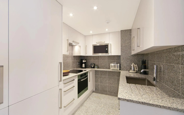 Mayfair House