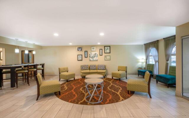 La Quinta Inn & Suites by Wyndham Castle Rock