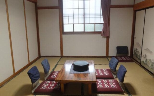 Shinyu Onsen Kurikomaso