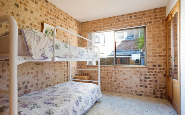 Pacific Pines Unit 4