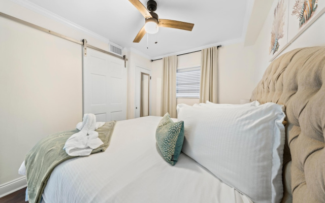 Seaside Beach & Racquet 3205