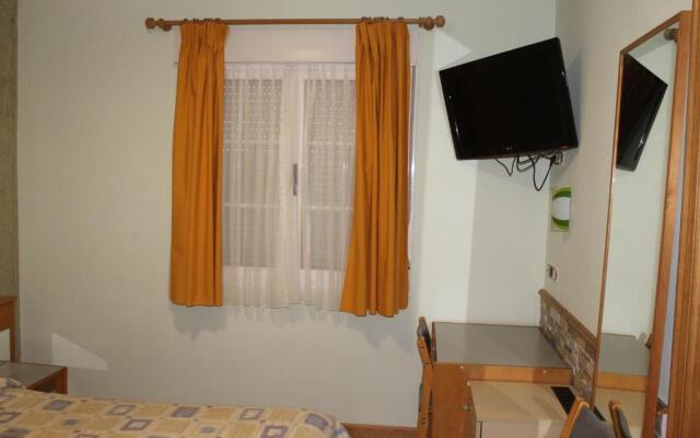 Hostal Burbia