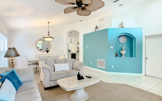 910 Seasons Blvd in Kissimmee, Kissimmee