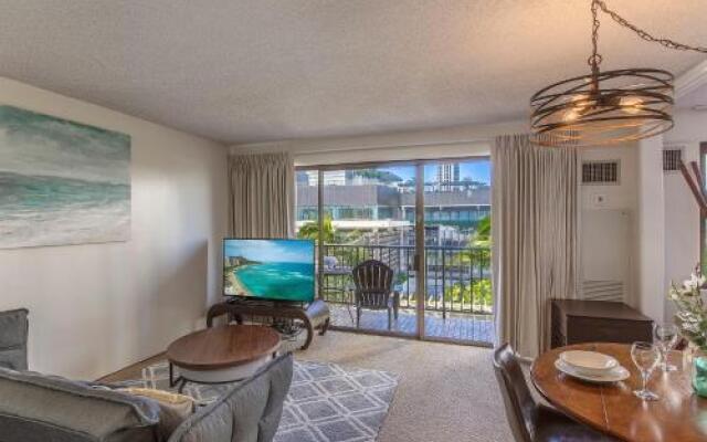 Four Paddle One Bedroom Condo