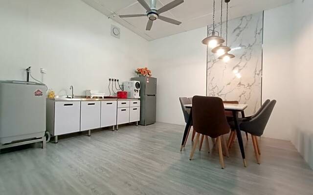 OYO Home 90189 Sibu Wedding Homestay2u