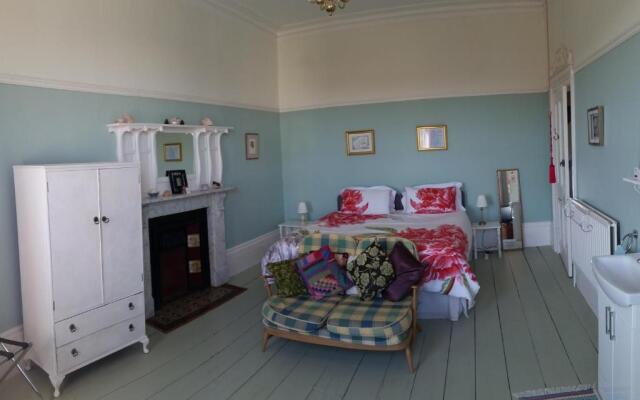 Grantham House
