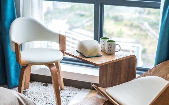 White Cloud Apartment